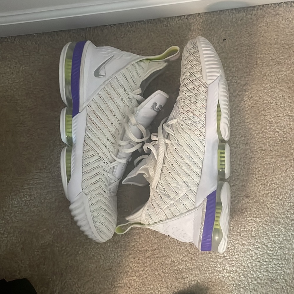 Nike LeBron XVI Basketball Shoe “White/Multicolor”
